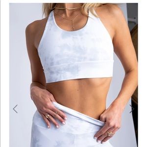 Skatie Cleo Sports Bra BNWT